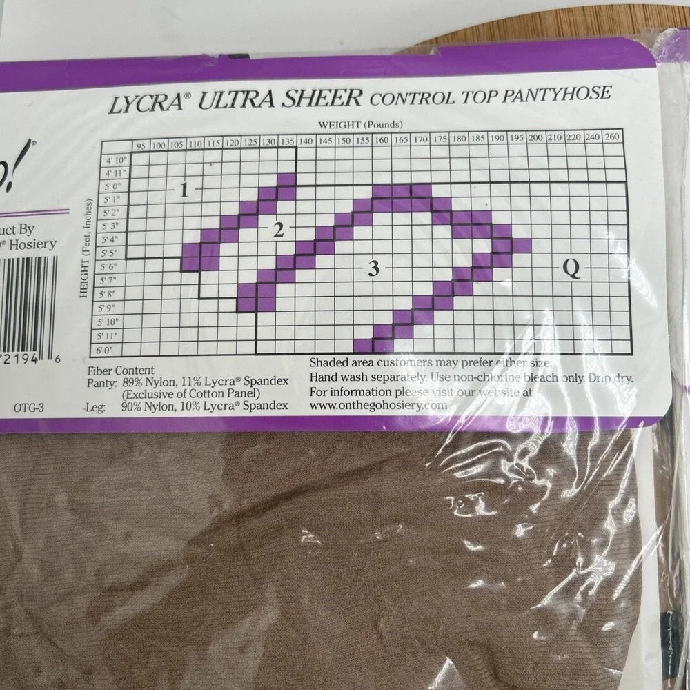 2 Pairs On the Go! Lycra Ultra Sheer Control Top Pantyhose Nude‎ Size 2 New